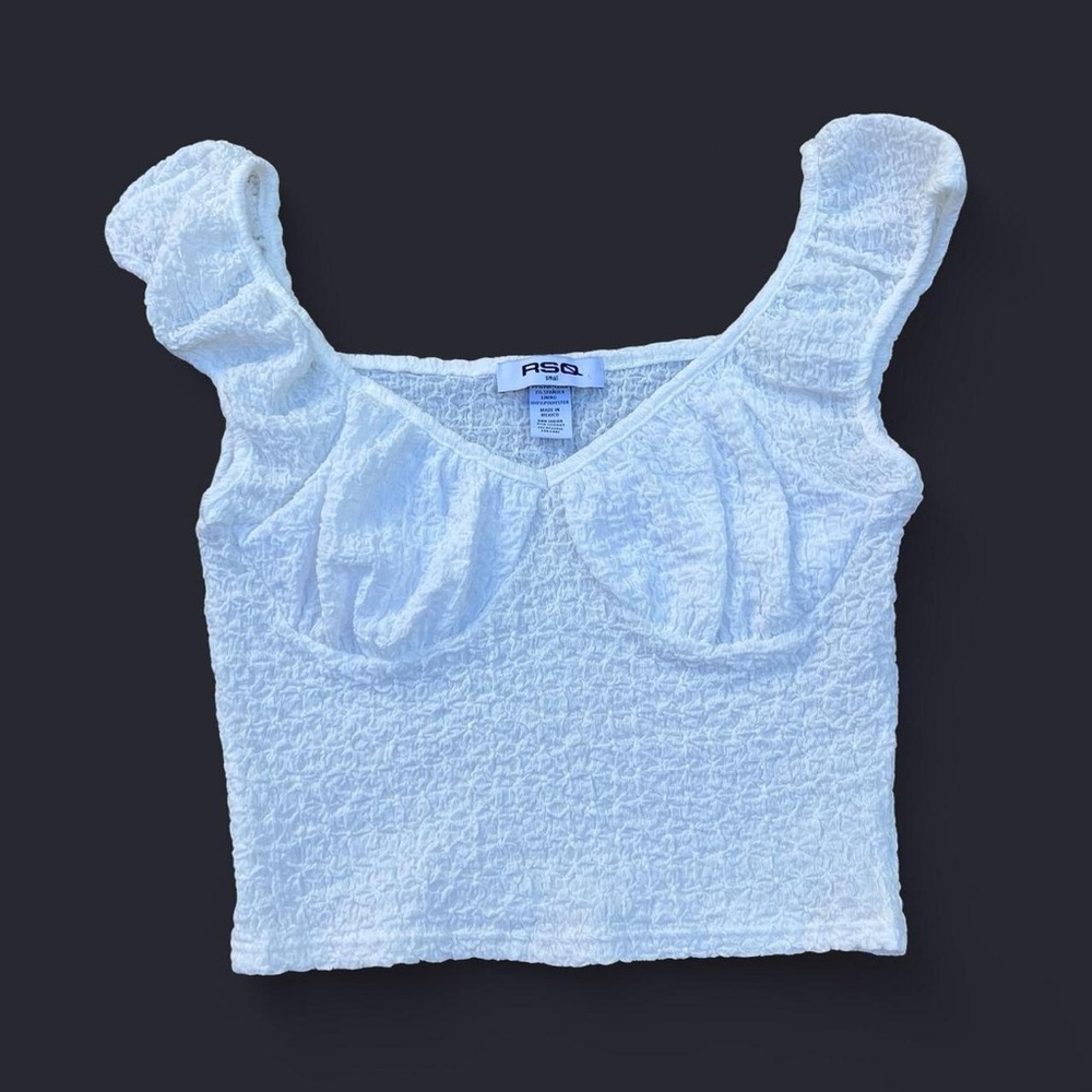 RSQ White Textured Ruffle Sleeve Crop Top